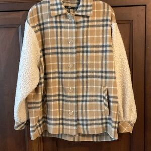 Plaid Women’s Jacket with Sherpa Sleeves